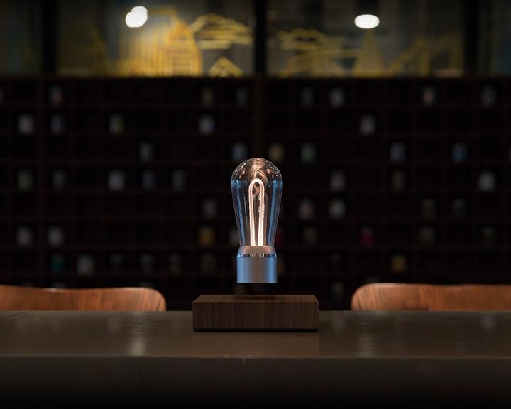 Produktbild Flyte Lampe Royal Levitation