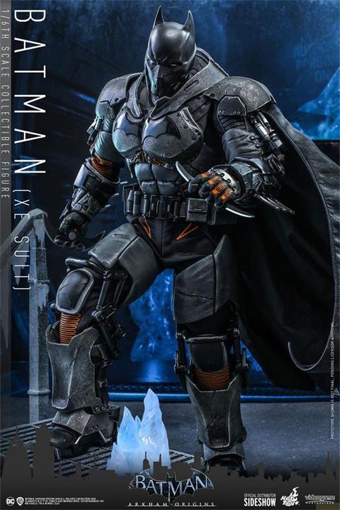 Actual product image Hot Toys Batman: Arkham Origins figurine 1/6 Batman (XE Suit) 33 cm