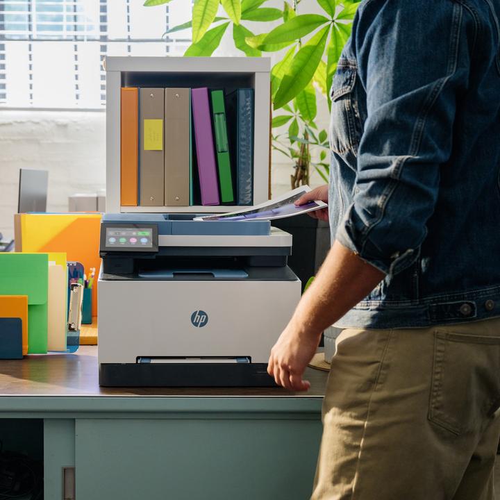 Produktbild HP Color LaserJet Pro MFP 3302fdn (Laser, Farbe)