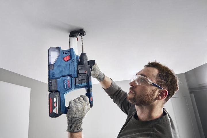 Actual product image Bosch Professional Cordless rotary hammer with SDS plus GBH 18V-22, L-BOXX (Rechargeable battery operated)