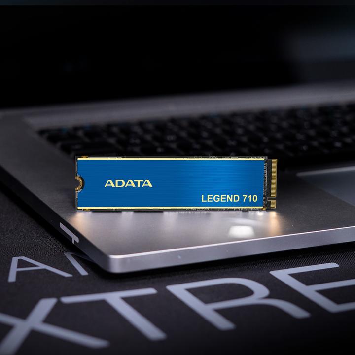 Actual product image Adata Legend 710 (512 GB, M.2 2280)