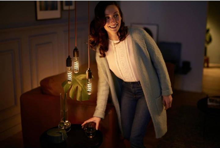 Image du produit Philips LED EyeComfort (E27, 4 W, 250 lm, 1 x, F)