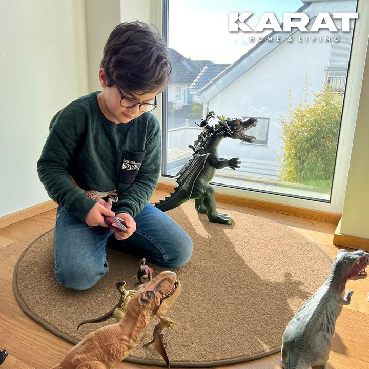 Actual product image Karat Crocodile (66 x 66 cm)