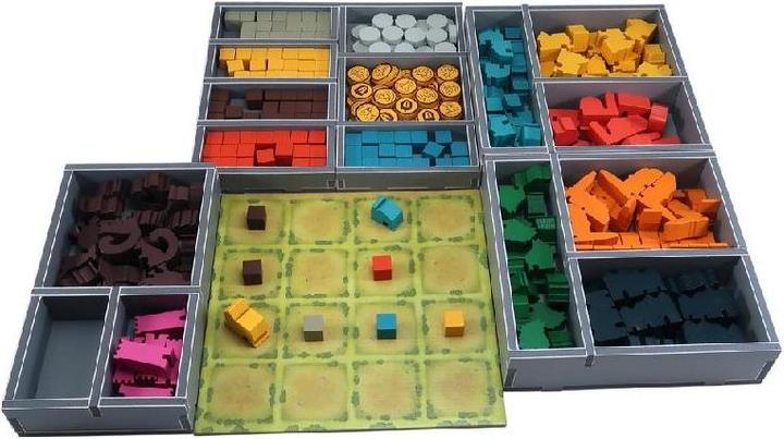 Actual product image Folded Space FS-TINYT - Insert: Tiny Towns including Villagers, Fortune and Tiny Trees