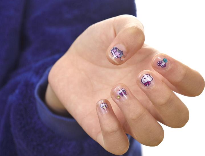 Produktbild Take Care Hello Kitty Nagelsticker Disp