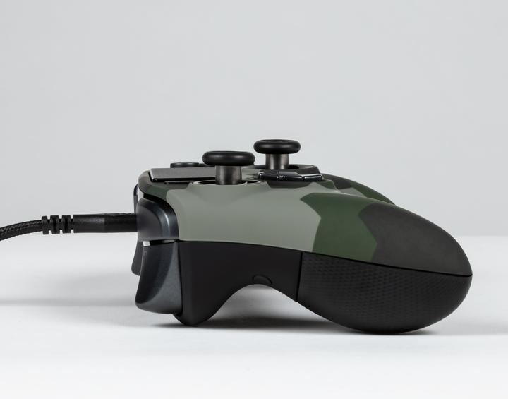 Actual product image Bigben Joypad Nacon Revolution Pro Controller V3 Camo Green (PC, PS4)