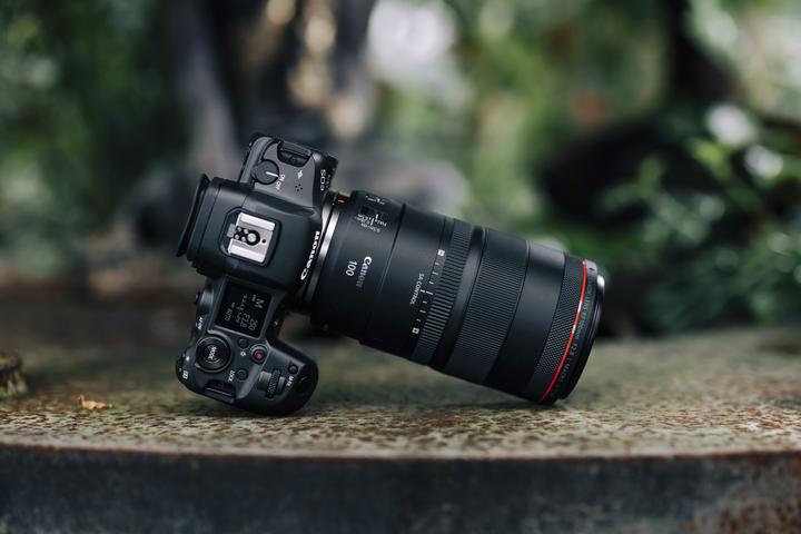 Produktbild Canon RF 100mm f/2.8L Macro IS USM (Canon RF, Vollformat)