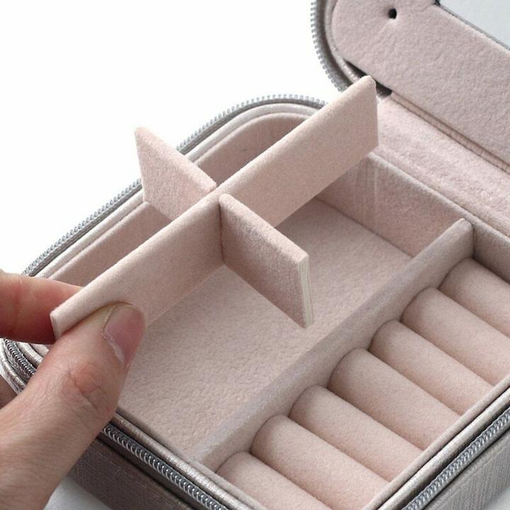 Actual product image JTI Travel box 10x10 cm - Black