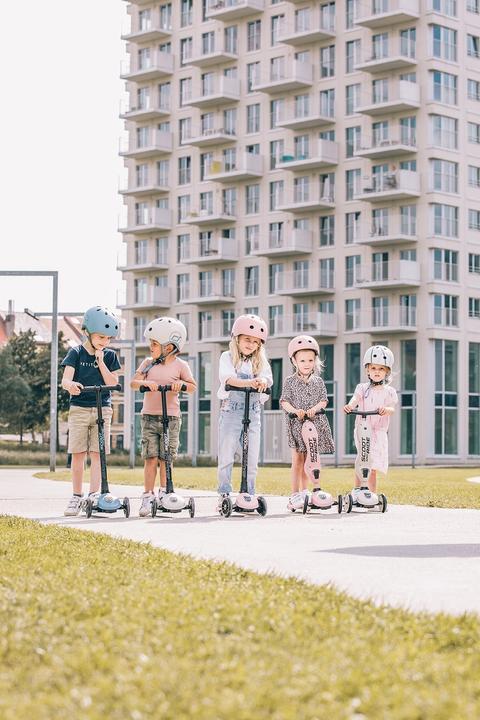 Actual product image Scoot and Ride Highwaykick 3