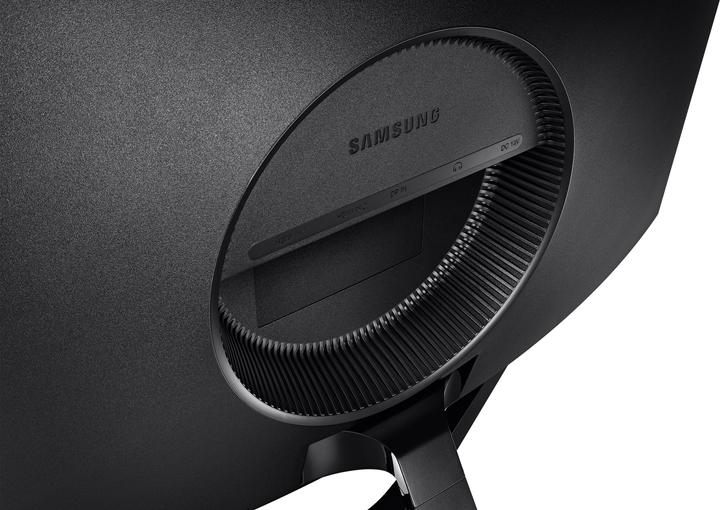 Immagine prodotto Samsung LC24RG50FQUXEN (1920 x 1080 pixel, 24")