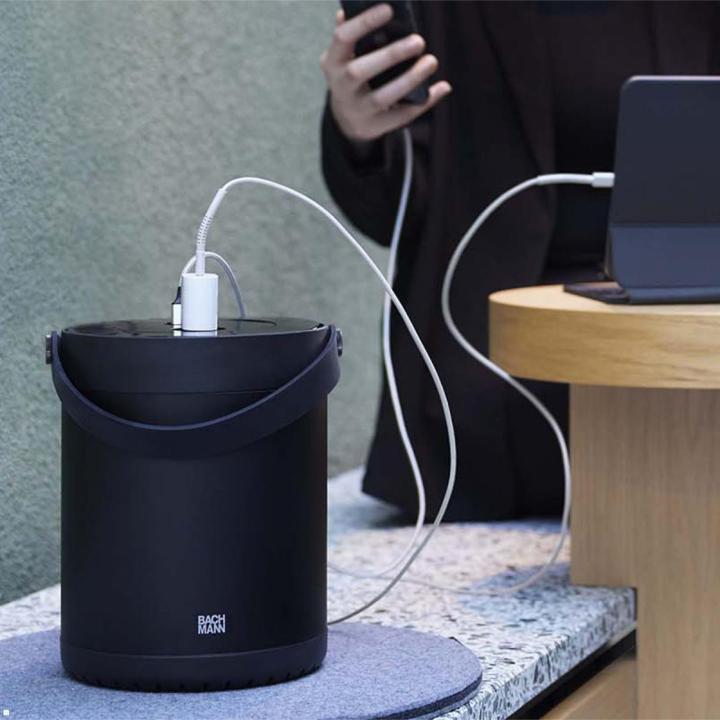 Produktbild Bachmann mov:e power unit 1xcee7/3 2xusb a/c220w alu black (5 x, CEE 7/3, USB-C, USB-A, 1.50 m)