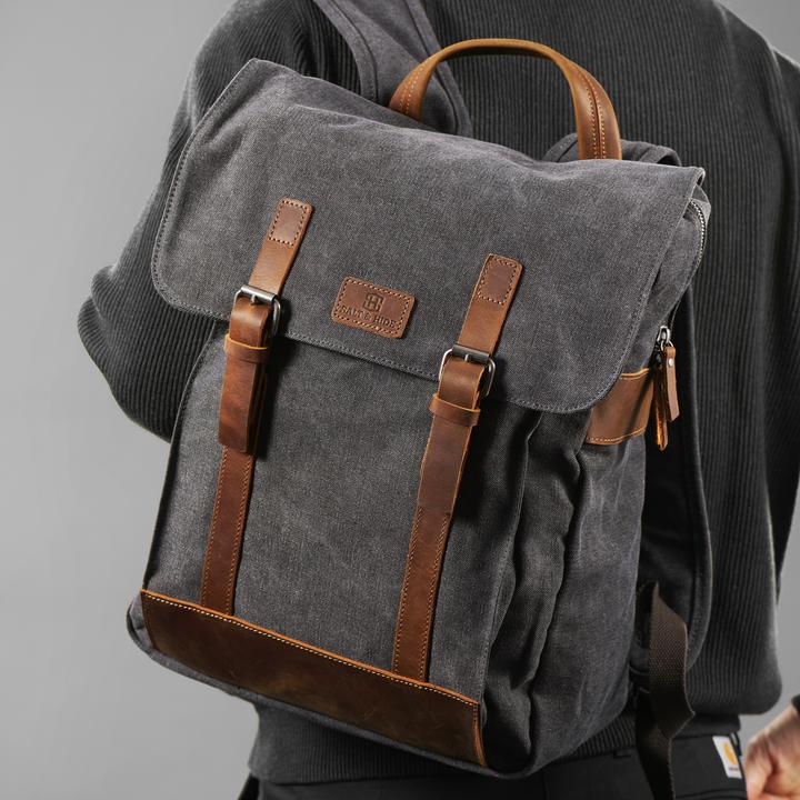 Actual product image Salt & Hide Slater