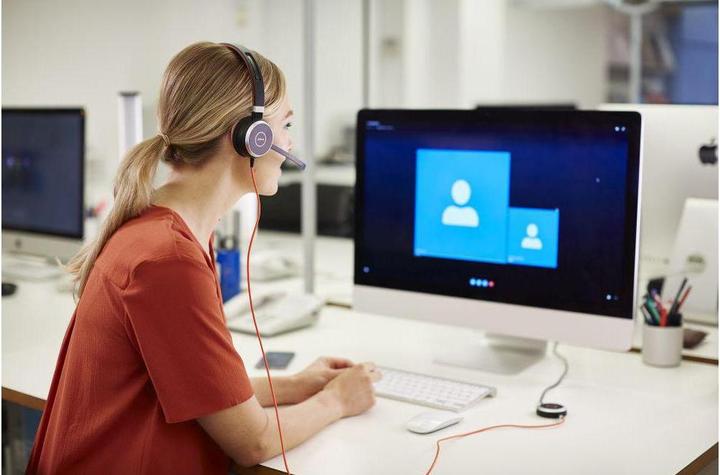 Actual product image Jabra Evolve 40 Duo MS (Cable, USB-C)