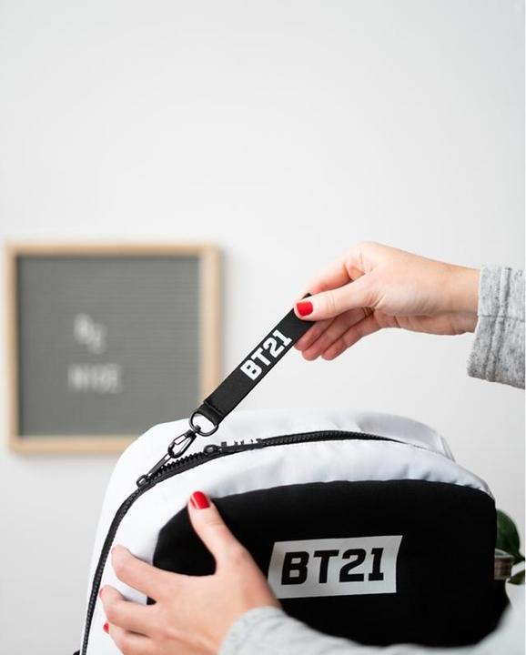 Produktbild Line Friends BT21 - school backpack