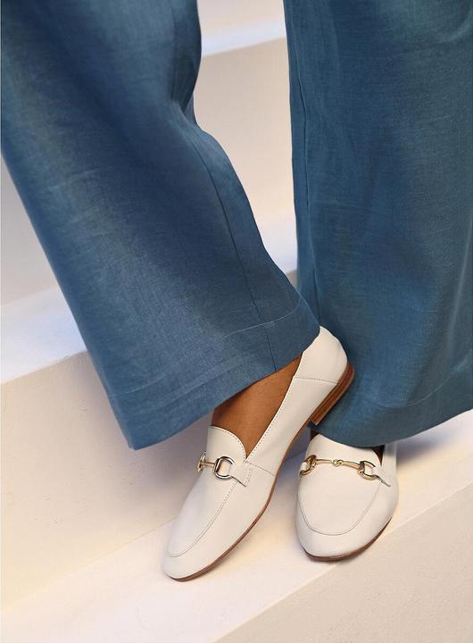 Actual product image Anne Weyburn Linen trousers (52)
