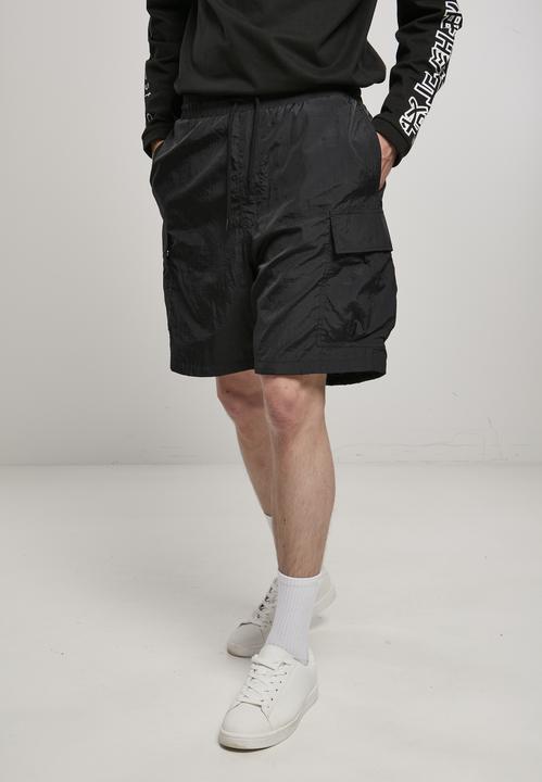 Actual product image Urban Classics Nylon Cargo Shorts (L)