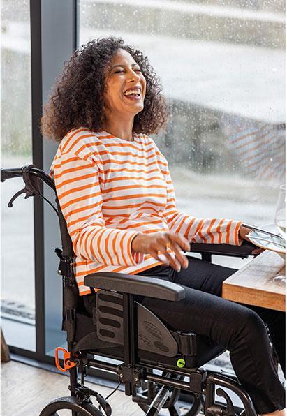 Actual product image Invacare Transportrollstuhl Action Transit Lite