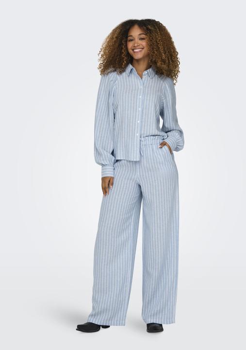 Image du produit Only Coupe décontractée Col boutonné Manches bouffantes Chemise (XL)