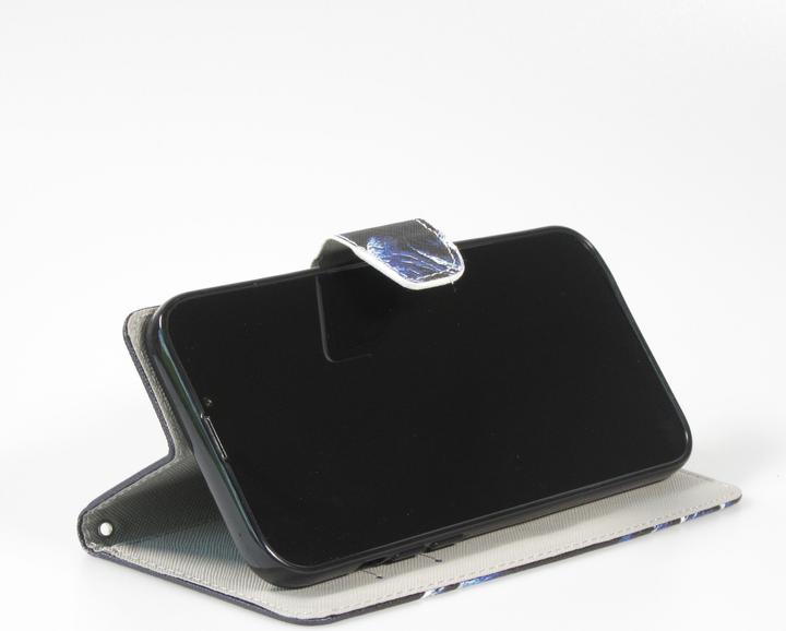 Actual product image PhoneLook Fourre Premium Wallet flip fermeture magnétique et porte-carte Chat en doudoune (Apple iPhone 13)