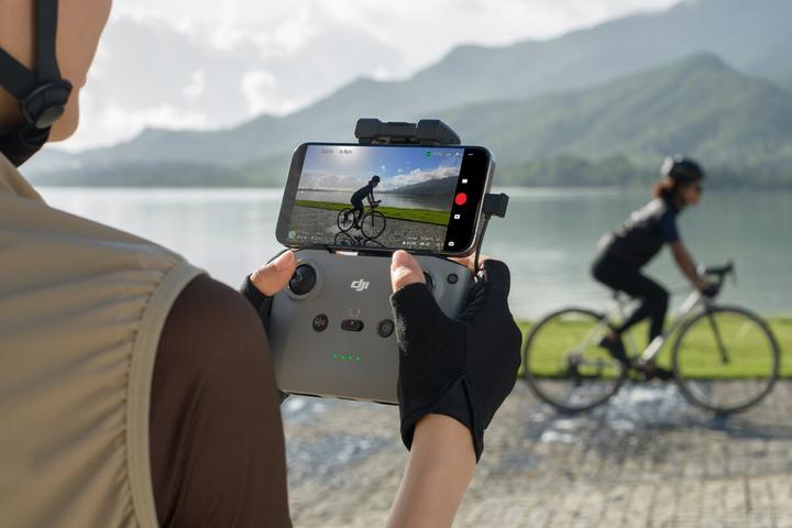 Immagine prodotto DJI Telecomando RC-N3 (Telecomando per drone, DJI Air 3, DJI Mini 4 Pro, DJI Neo)
