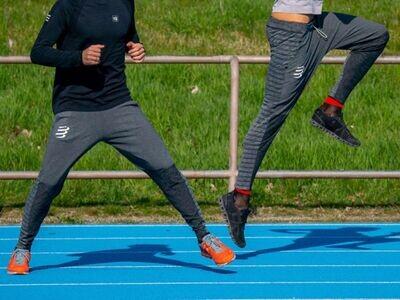 Produktbild Compressport SP-90 Seamless Herren Laufhose (S)