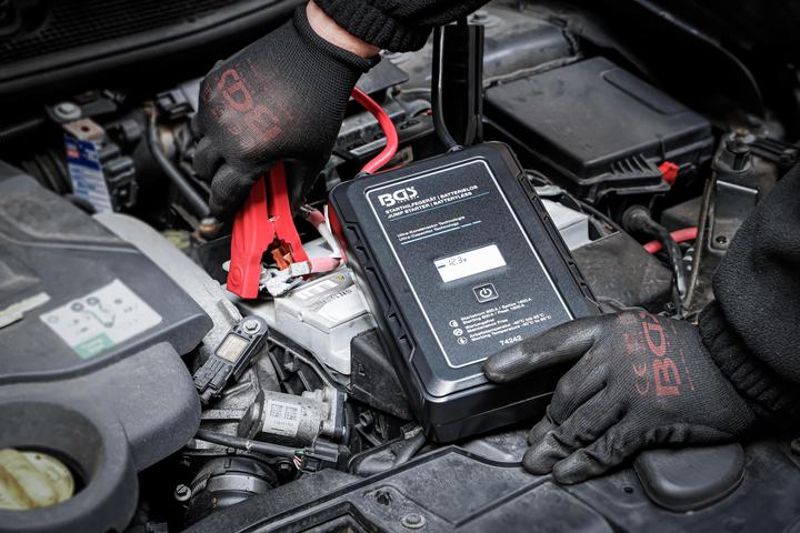 Actual product image BGS Jump Starter Batteryless with Ultra-Capacitor Technologie 12 V / 800 A / 1600 A (1600 A)