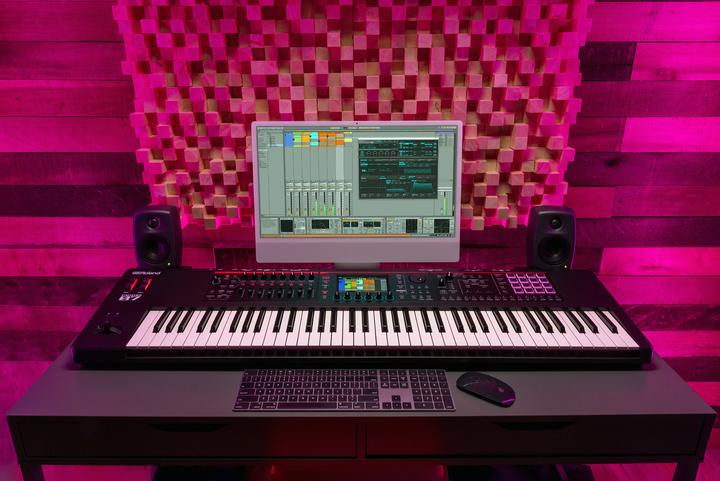 Image du produit Roland FANTOM- 07 Clavier synthétiseur