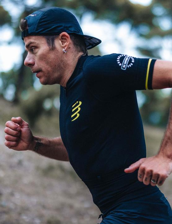 Actual product image Compressport Trail Postural SS Top M (S)