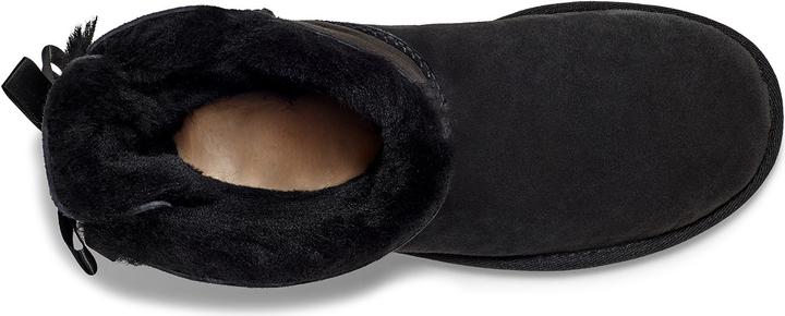 Actual product image Ugg Bailey Bow II (41)
