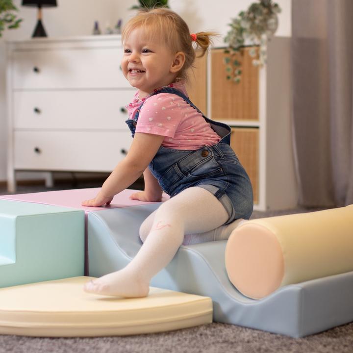 Actual product image Iglu Soft Play Explorer
