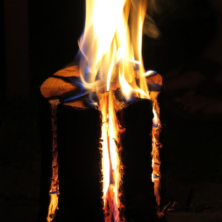 Actual product image Natura Punto Swedish Fire Tree Trunk Torch 12 x 18 cm