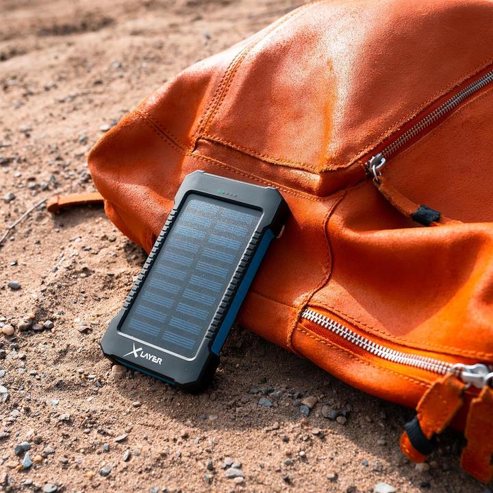 Actual product image Xlayer Powerbank PLUS Solar Black/Blue 8000mAh (8000 mAh, 5 W, 29.60 Wh)