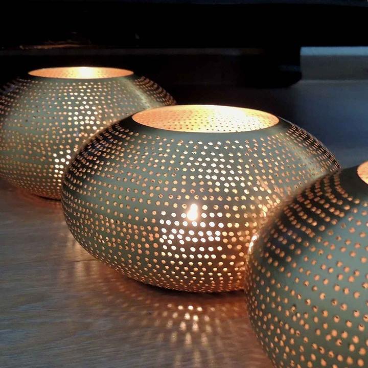 Actual product image Sweet Mint Oriental Lantern Dots