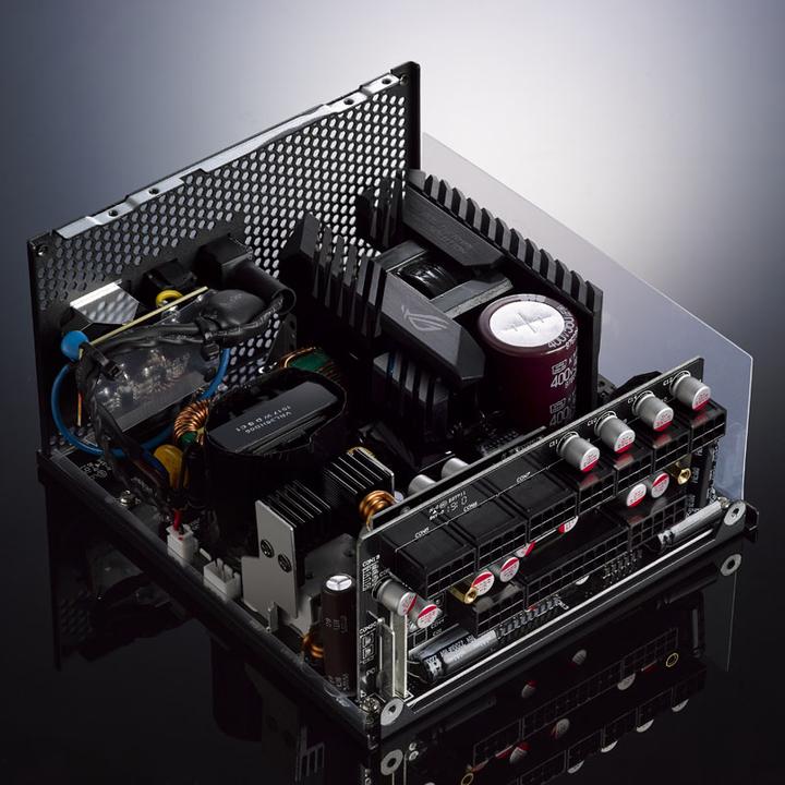 Actual product image ASUS ROG Strix 750G (750 W)