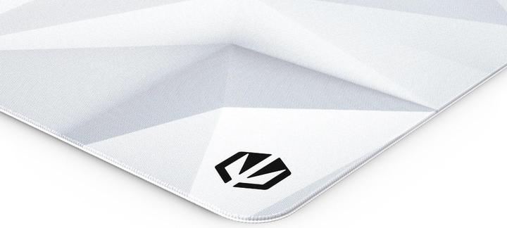 Actual product image Endorfy Crystal Onyx White L (L)