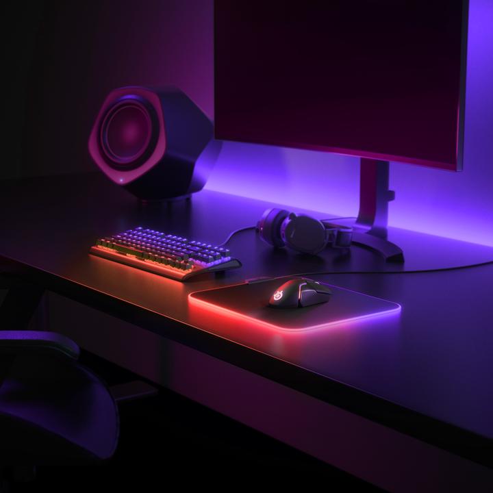 Actual product image SteelSeries QcK Prism Cloth (M)