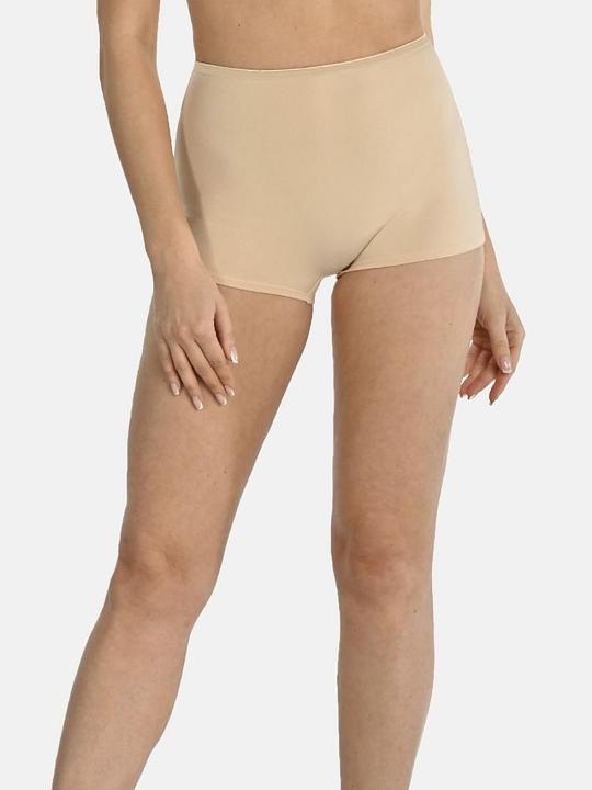 Teyli Shorts model (L)