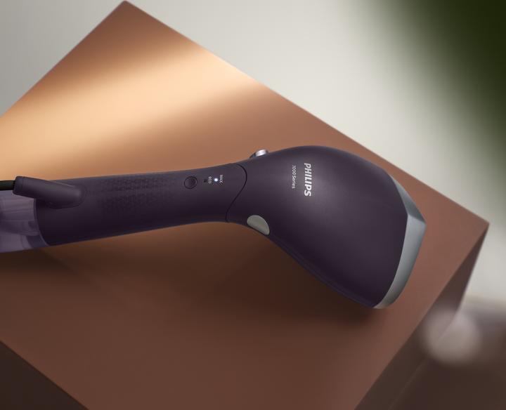 Image du produit Philips 7000 series STH7050/30 Défroisseur de vêtements à main Violet (1500 W, 28 g/min)