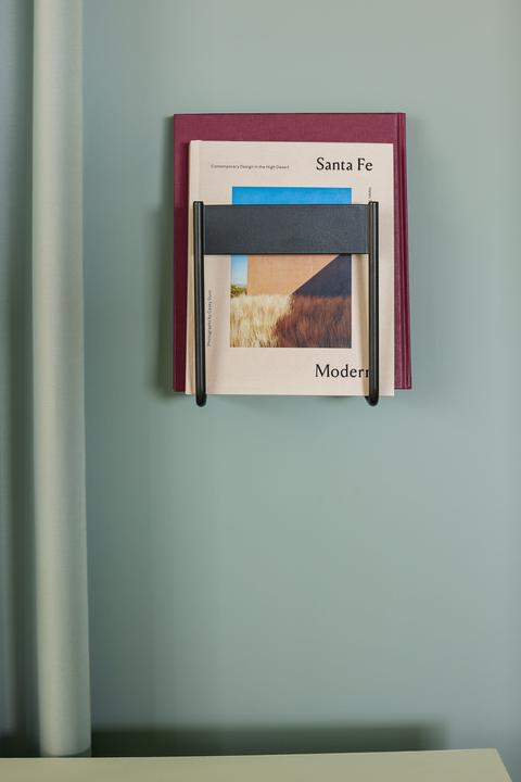 Actual product image Hübsch InBetween magazine holder (12 x 19 x 26 cm)