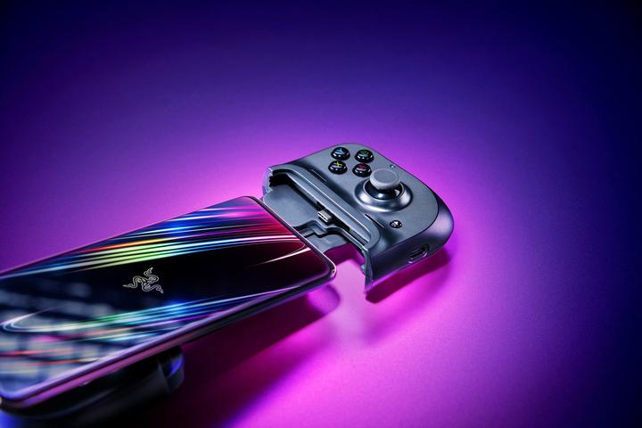 Actual product image Razer Kishi (iOS)