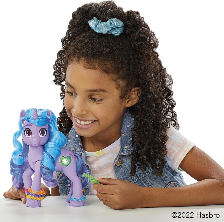 Productafbeelding My Little Pony Ontdek je pony schittering Sparkle Fun Izzy Moonbow, 20 cm hoge pony voor kinderen, met