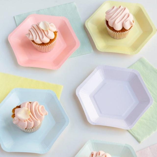 Image du produit TALKING TABLES Assiettes de fête hexagonales pastel (12 x)