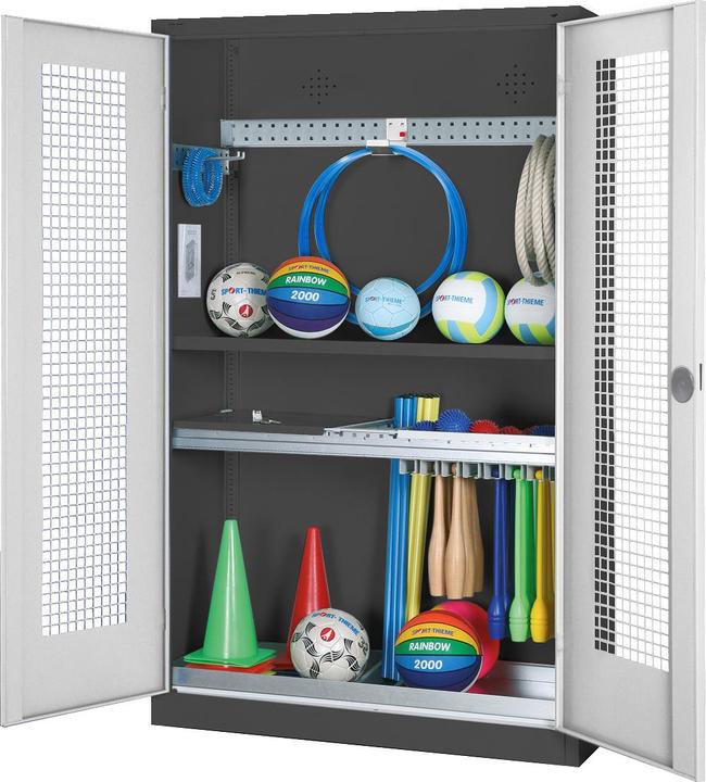 Produktbild C+P Modul-Sportgeräteschrank mit Komplettausstattung (HxBxT: 195x120x50 cm, mit Lochblech-Flügeltüren)