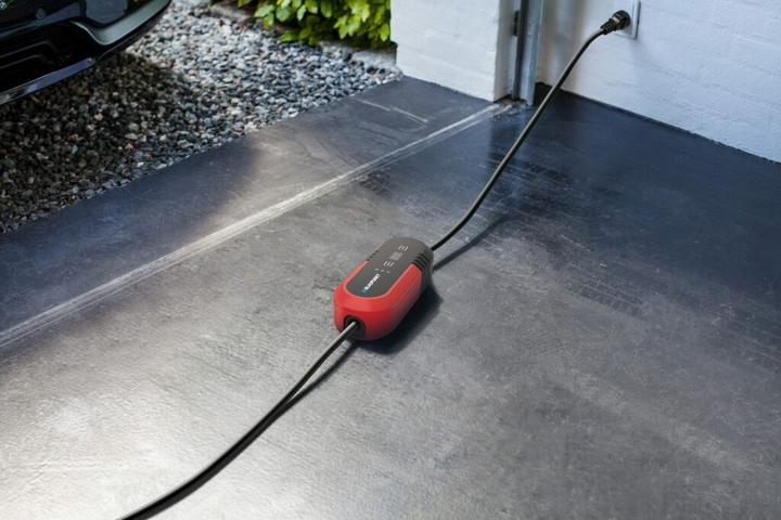 Actual product image Blaupunkt Charger (Type 2, 3.70 kW, 16 A, 8 m)