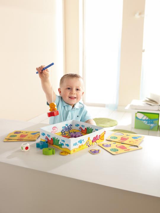 Actual product image Haba fish (German, Spanish, Dutch, Italian, French, English)