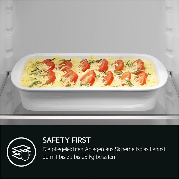 Actual product image AEG TSF5O881DF Built-in refrigerator / 880 mm / 4-star freezer compartment / 118 L / fixed door / D (118 l)