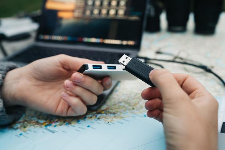 Immagine prodotto Verbatim Chiavetta USB PinStripe (128 GB, USB-A)