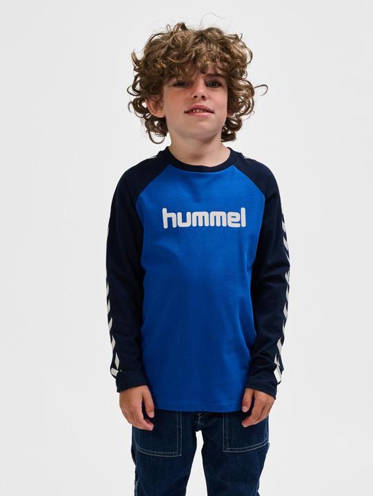 Actual product image hummel hmlBOYS T-SHIRT L/S (104)