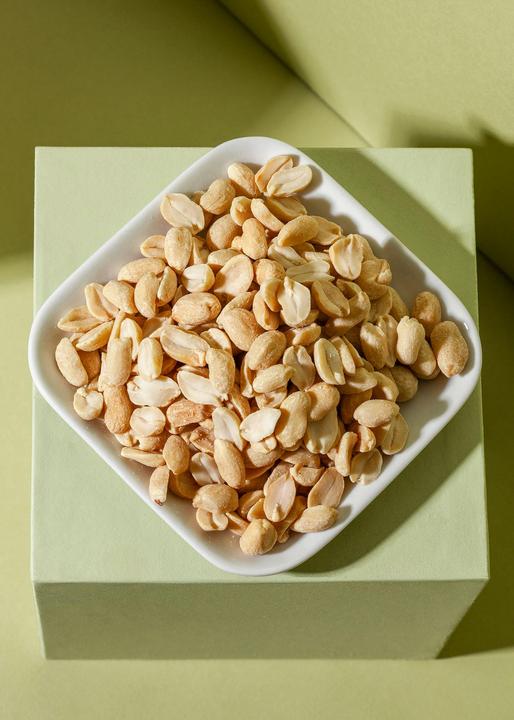 Produktbild KoRo Geröstete Erdnusskerne (1000 g)