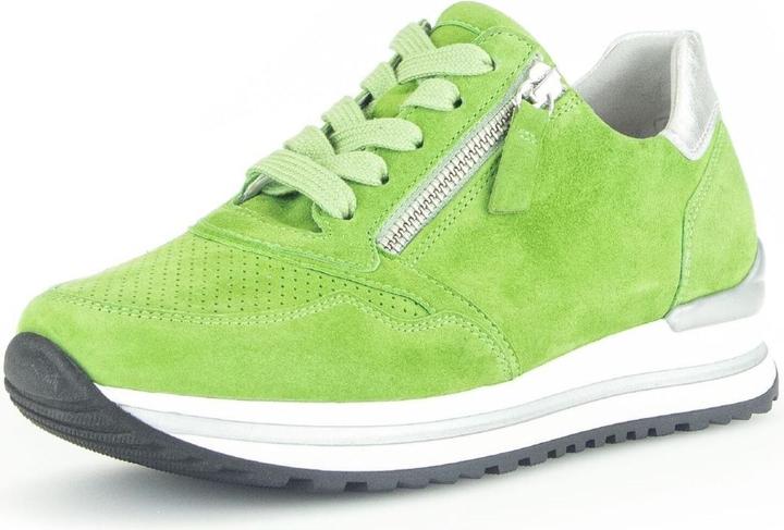 Green, Station wagon